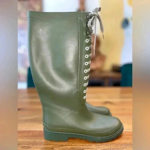 Tatoosh | W 5 | Lace Up Rain Boot | Military Green | Chunky Tread - Picture 5 of 5